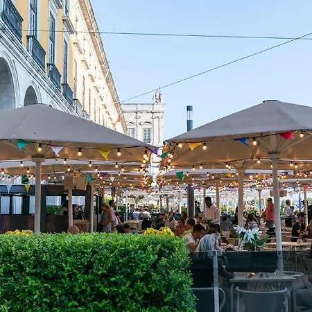 Apartment Plum Guide - Some Like It Cold Lissabon